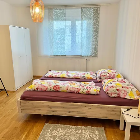 Lägenhet 60 M2 Premium Near Airport - Free Parking Schwechat